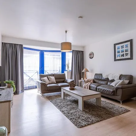 Apartamento Charming Near The
